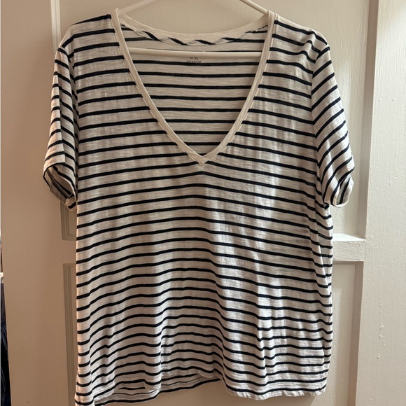 Madewell Tops - White and navy blue striped v neck T